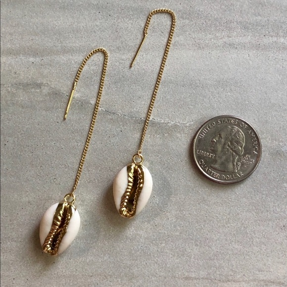 Estrella and Luna Gold Boho Earings Cowrie Shell - Picture 2 of 6